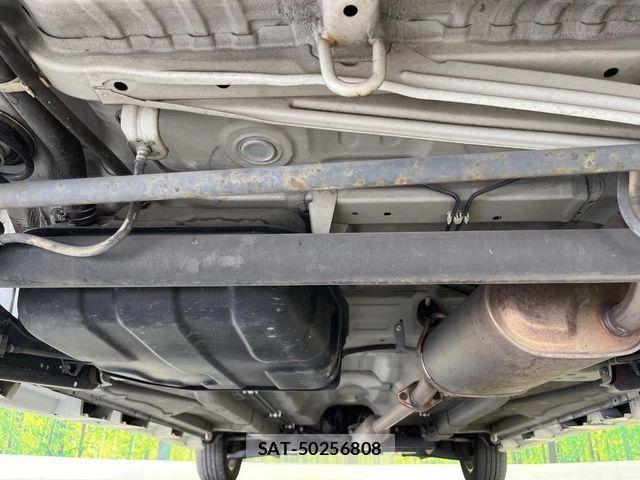 Suzuki SOLIO 2013-08 8146704-19