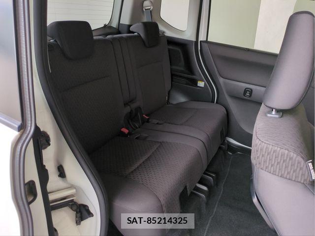 Suzuki SOLIO 2017-05 8210241-26
