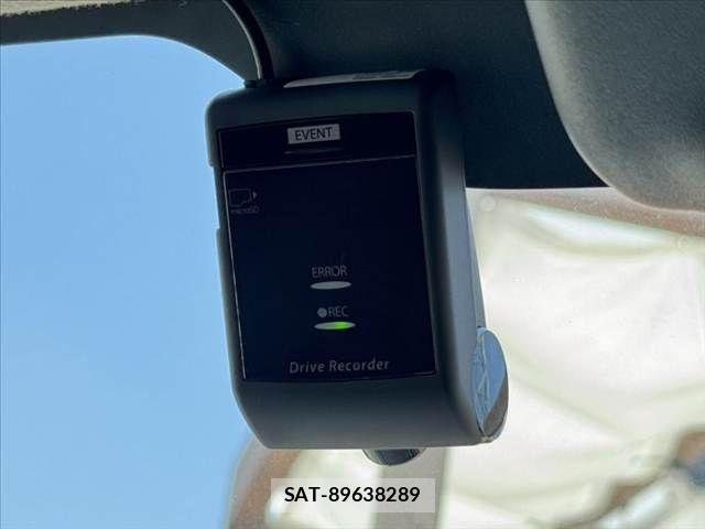 Suzuki SOLIO 2017-08 8210238-28