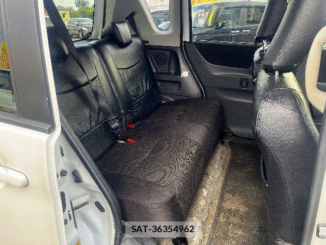 Suzuki SOLIO 2013-10 8317125-3