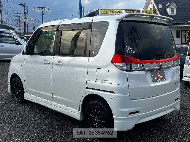 Suzuki SOLIO 2013-10 8317125-8