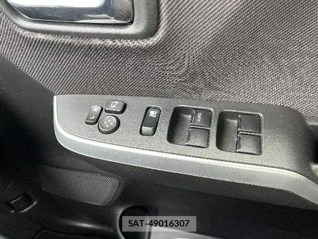 Suzuki SOLIO 2016-02 8317114-17