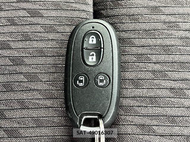 Suzuki SOLIO 2016-02 8317114-25