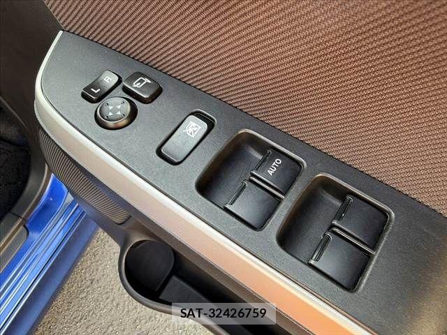 Suzuki SOLIO 2017-04 8337914-21