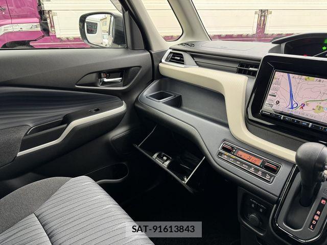 Suzuki SOLIO 2022-11 8355612-17