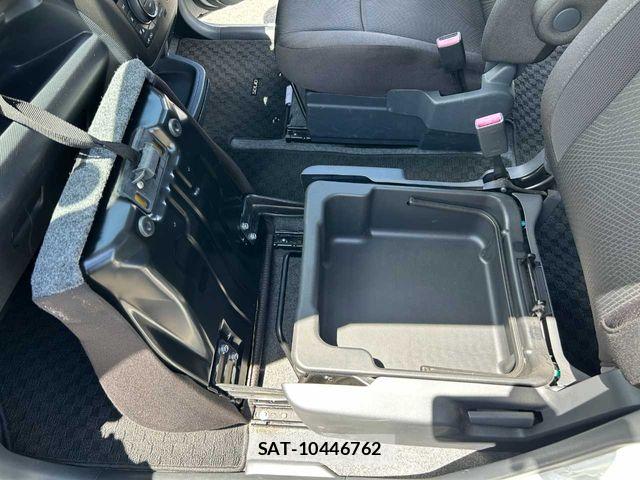 Suzuki SOLIO 2011-07 8368752-23