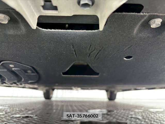 Suzuki SOLIO 2018-12 8368745-15
