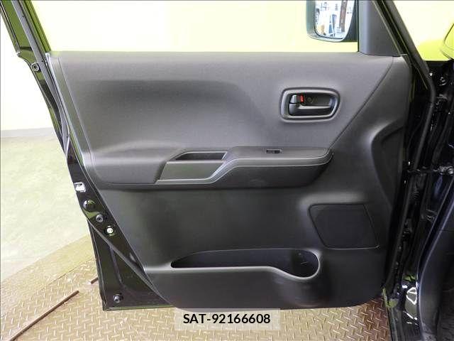 Suzuki SOLIO 2016-05 8368750-23