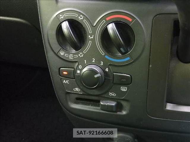 Suzuki SOLIO 2016-05 8368750-6