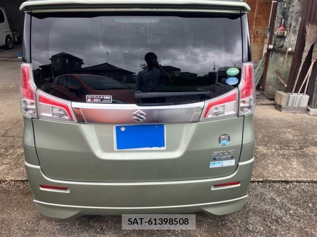 Suzuki SOLIO 2015-08 8415012-8