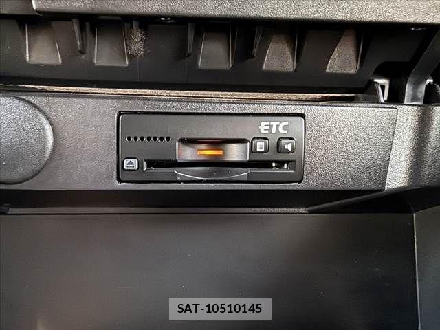 Suzuki SOLIO 2017-09 8415010-6