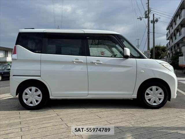 Suzuki SOLIO 2017-06 8415011-11