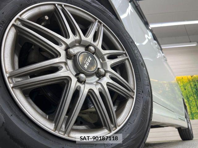 Suzuki SOLIO 2018-03 8458446-11