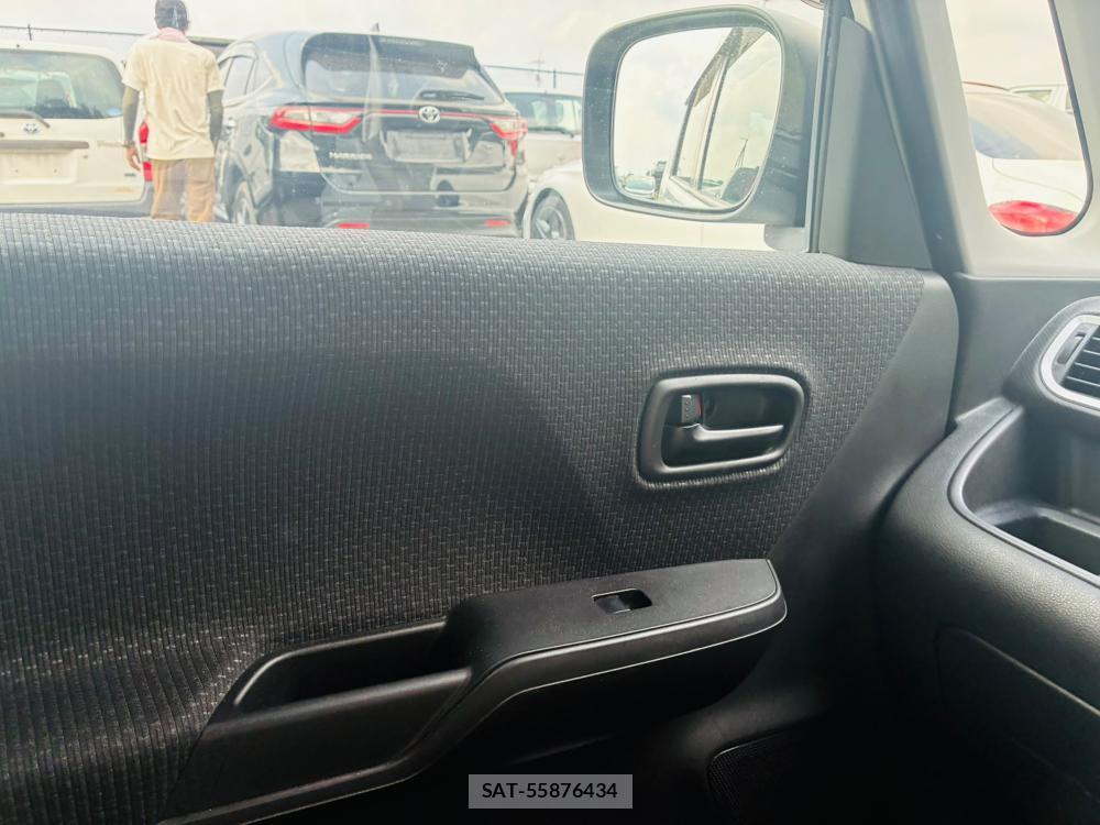 Suzuki SOLIO 2019-07 8298903-22