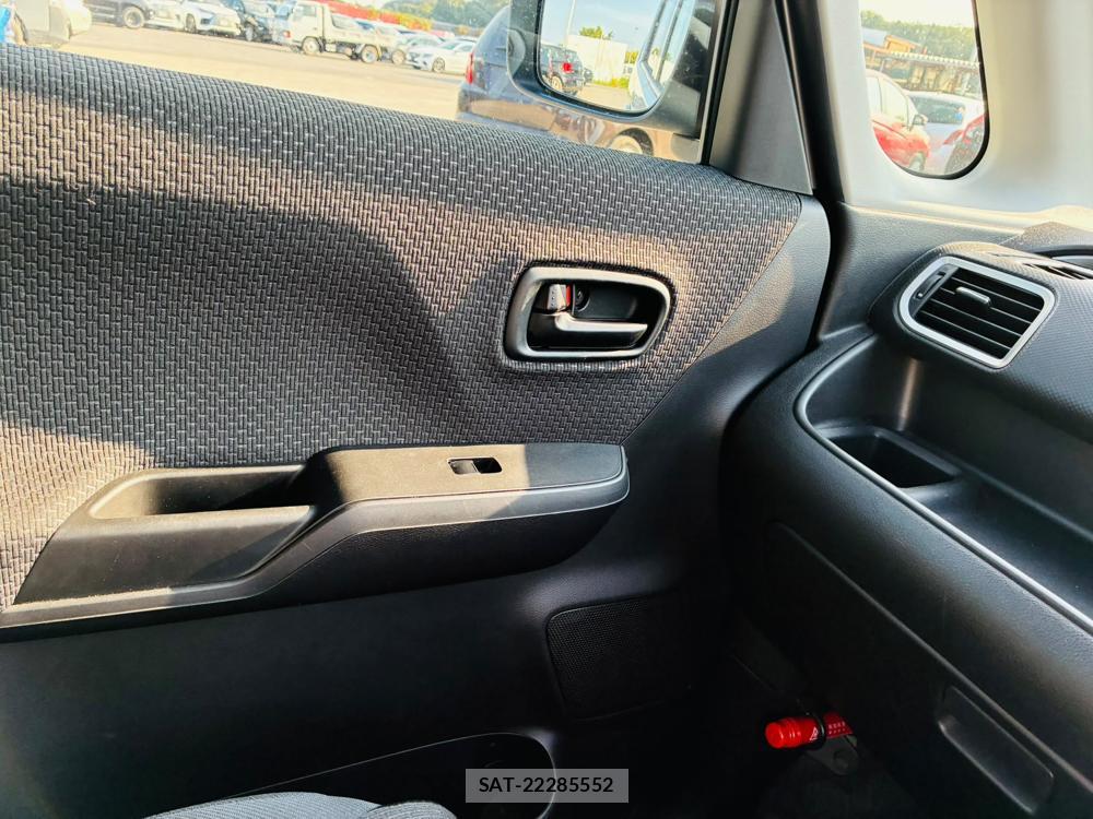 Suzuki SOLIO 2020-06 8456627-23