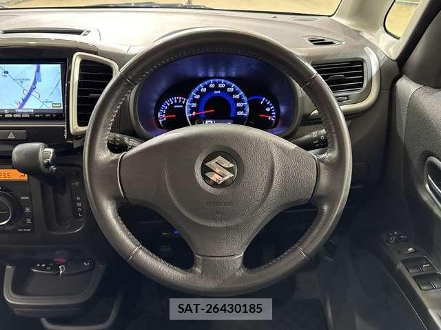 Suzuki SOLIO 2011-09 8528562-9