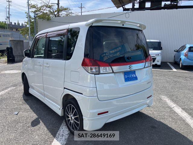 Suzuki SOLIO 2011-08 8563568-2