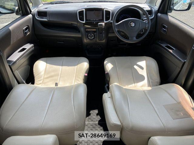 Suzuki SOLIO 2011-08 8563568-5