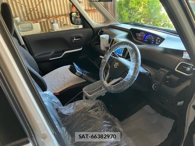Suzuki SOLIO 2015-09 8563569-16