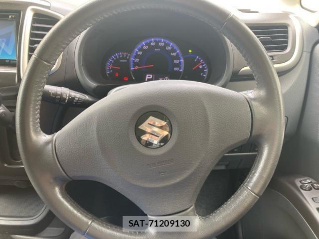 Suzuki SOLIO 2013-10 8563566-15