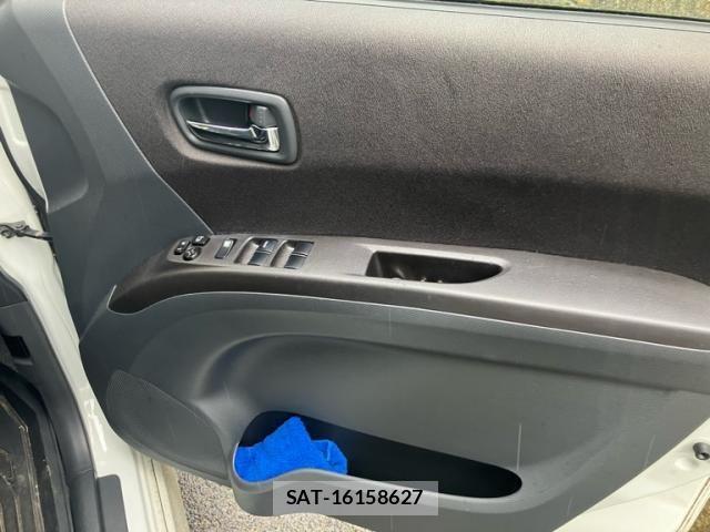Suzuki SOLIO 2013-09 8563571-9