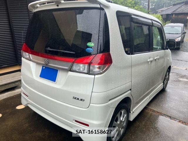 Suzuki SOLIO 2013-09 8563571-2