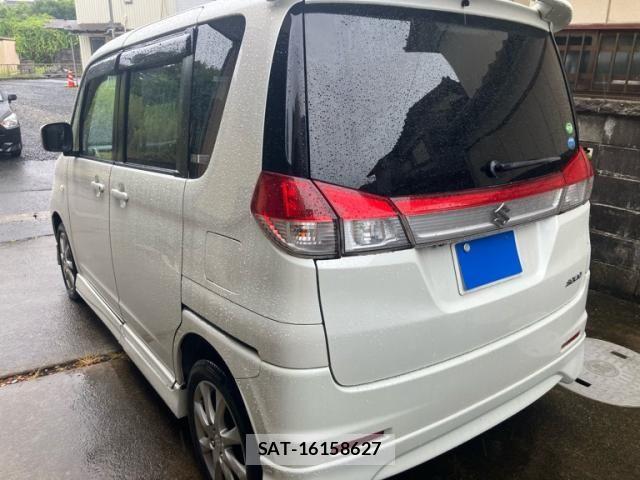 Suzuki SOLIO 2013-09 8563571-3
