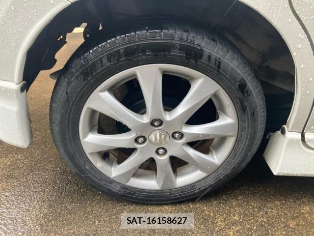 Suzuki SOLIO 2013-09 8563571-4