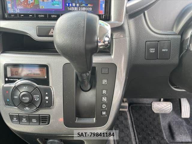 Suzuki SOLIO 2018-07 8563565-23