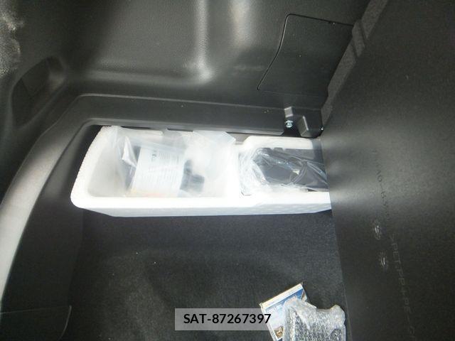 Suzuki SOLIO 2026-01 8628918-18