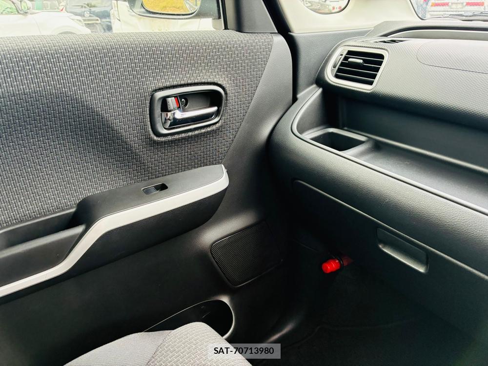Suzuki SOLIO 2019-09 8484636-22