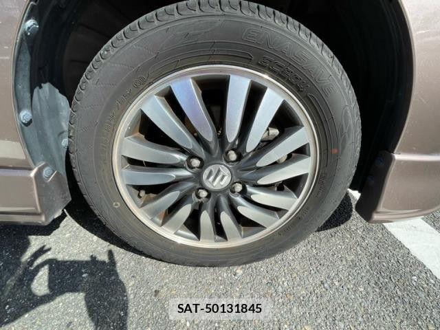 Suzuki SOLIO 2012-01 8666918-7