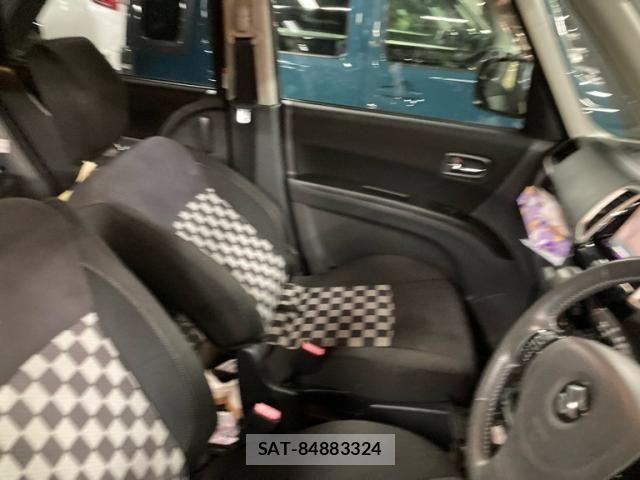 Suzuki SOLIO 2011-12 8661621-16