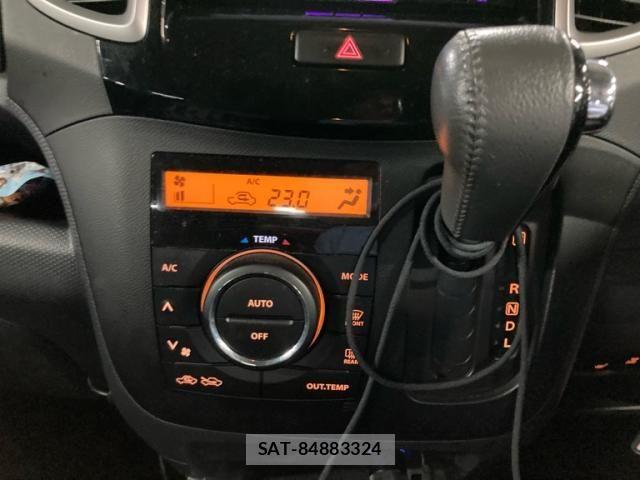 Suzuki SOLIO 2011-12 8661621-21