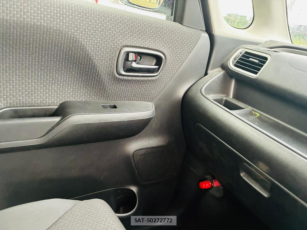 Suzuki SOLIO 2019-08 8590887-22