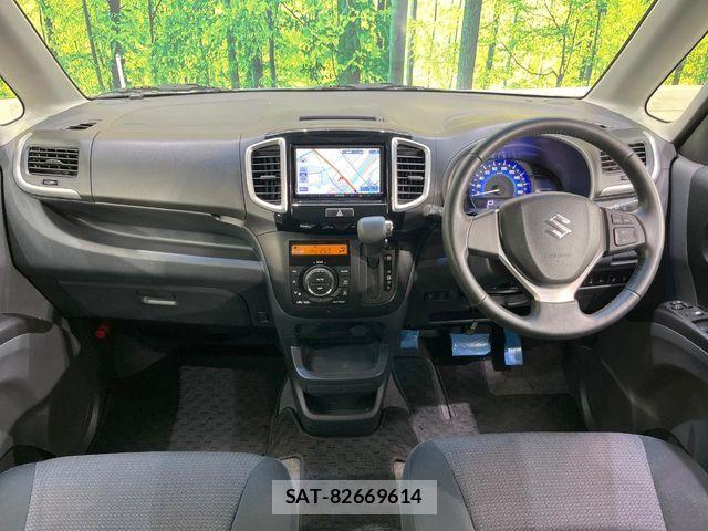 Suzuki SOLIO 2014-09 8686579-1