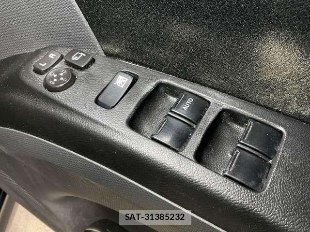 Suzuki SOLIO 2015-04 8831642-14