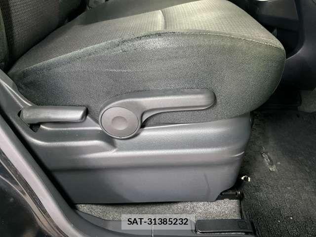 Suzuki SOLIO 2015-04 8831642-17