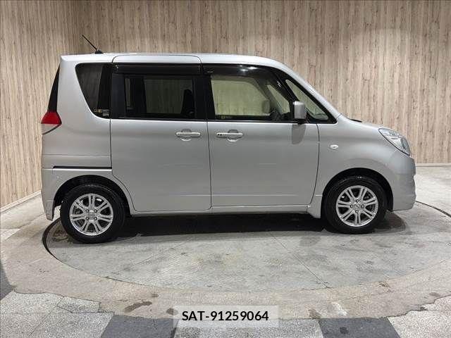 Suzuki SOLIO 2013-09 8831643-14