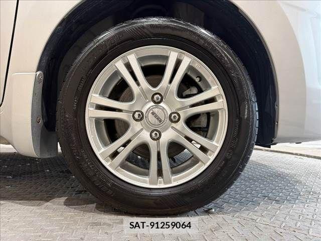 Suzuki SOLIO 2013-09 8831643-25