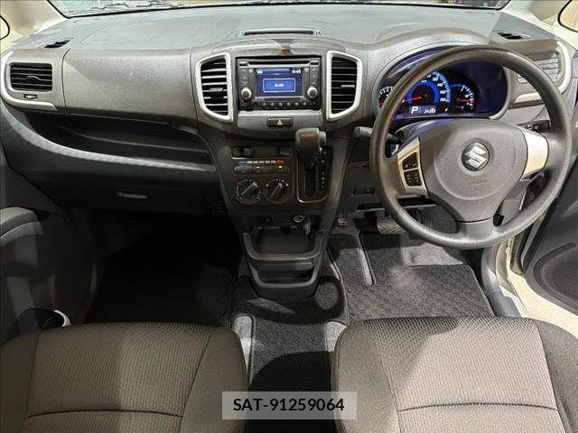 Suzuki SOLIO 2013-09 8831643-2