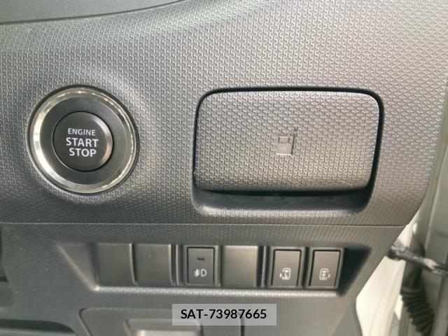 Suzuki SOLIO 2011-05 8831652-11