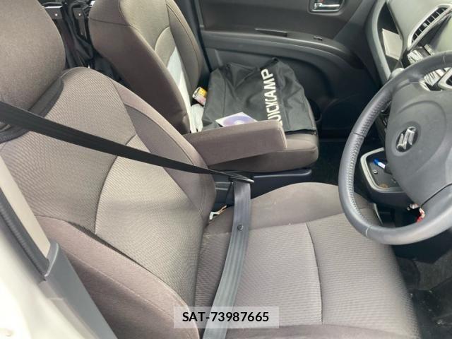 Suzuki SOLIO 2011-05 8831652-8
