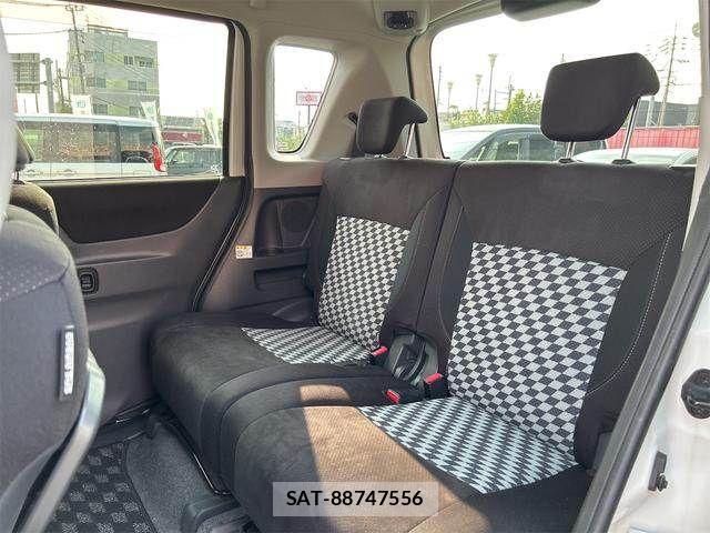 Suzuki SOLIO 2014-01 8831650-17