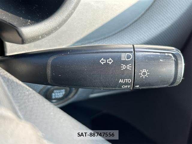 Suzuki SOLIO 2014-01 8831650-28