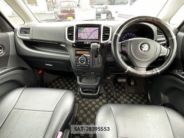 Suzuki SOLIO 2012-09 8831651-1