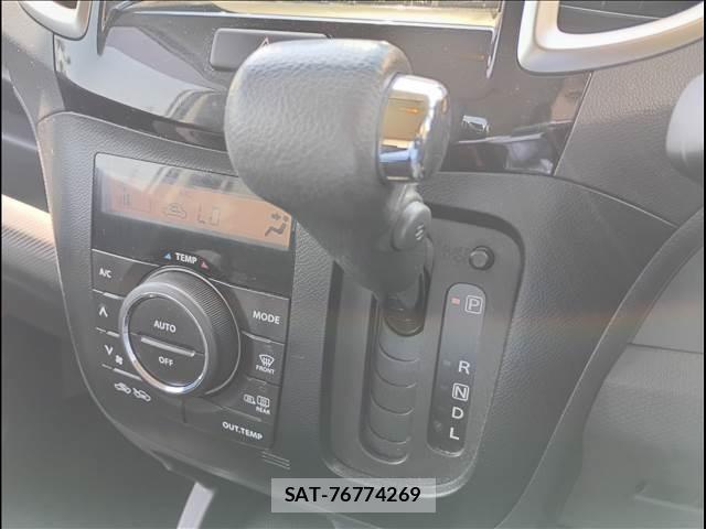Suzuki SOLIO 2013-12 6717324-11