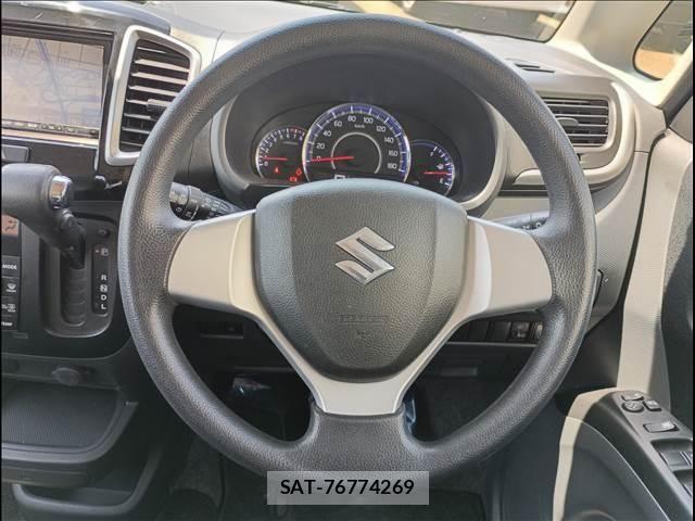 Suzuki SOLIO 2013-12 6717324-18