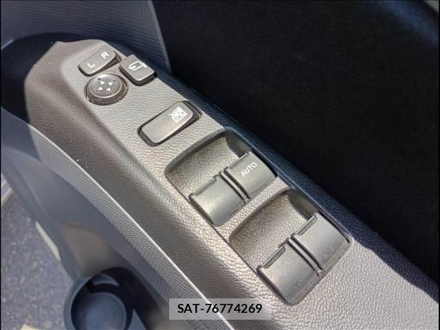 Suzuki SOLIO 2013-12 6717324-29