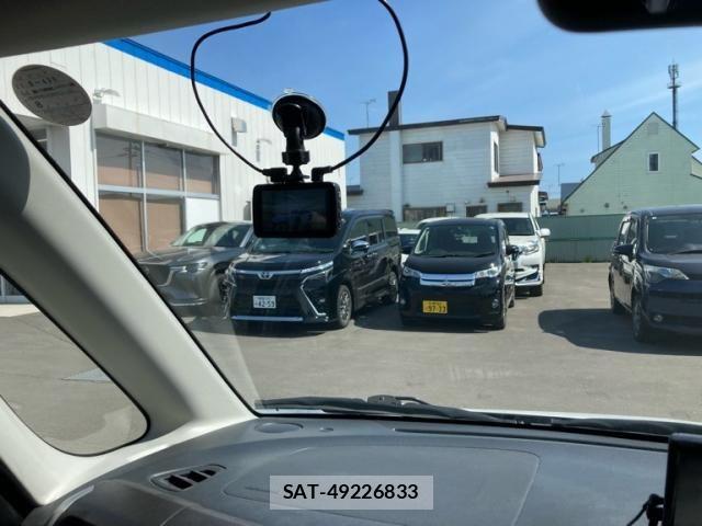 Suzuki SOLIO 2011-06 7060766-21